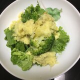 ブロッコリーと薩摩芋のシンプルサラダ